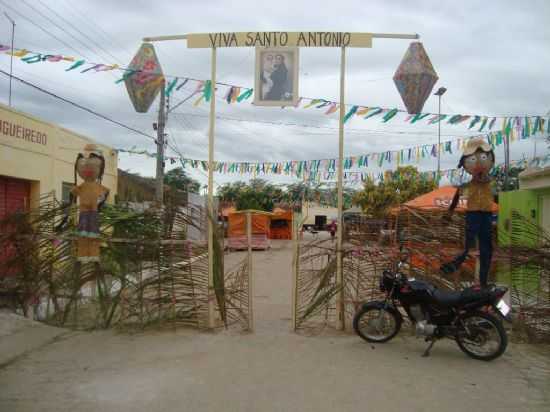 BARRACAS DA FESTA DE SANTO ANTONIO EM 2011 , POR WALLACE - BOM NOME - PE