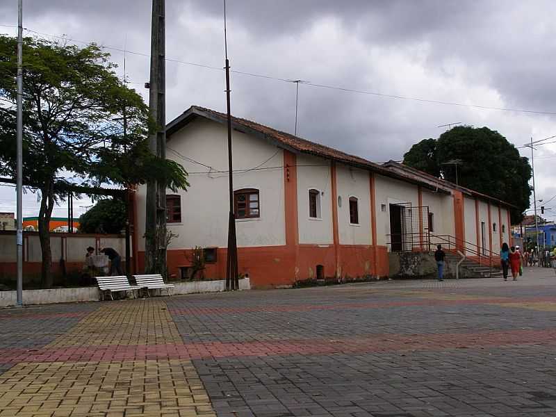 CABO DE SANTO AGOSTINHO-PE-ESTAO FERROVIRIA-FOTO:JOSE ALVES DE OLIVEIRA - CABO DE SANTO AGOSTINHO - PE