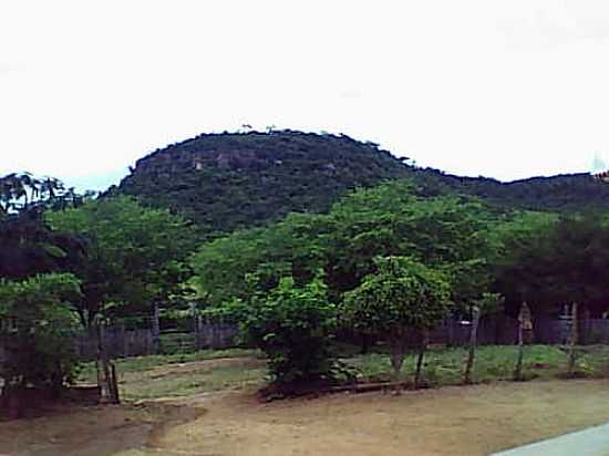 MORRO DO CHAPU-FOTO:FLAVIO LEITE - CEDRO - PE