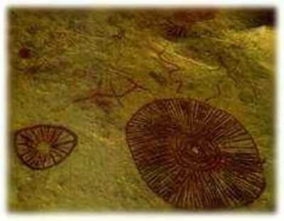 PINTURA RUPESTRE ENCONTRADA EM GRUTAS DA REGIO, POR MOISS LIMA - CENTRAL - BA
