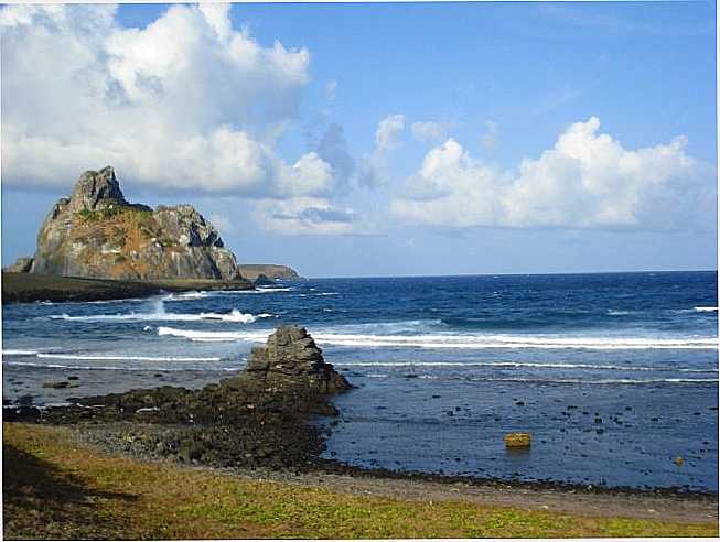 ILHA CELA GINETA, POR MARCIO ROVER - FERNANDO DE NORONHA - PE