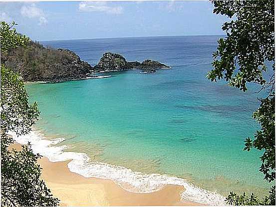 PRAIA NA ILHA DE FERNANDO DE NORONHA-FOTO:KYMOR - FERNANDO DE NORONHA - PE
