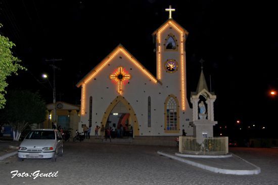 IGREJA FERREIROS, FOTO NOITE, POR GENTIL - FERREIROS - PE