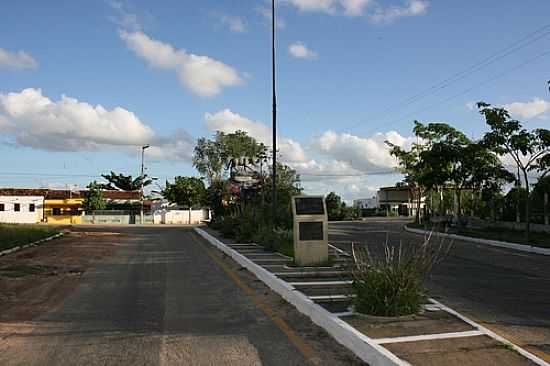 ENTRADA DA CIDADE-FOTO:XANDEARTHUR - FREI MIGUELINHO - PE