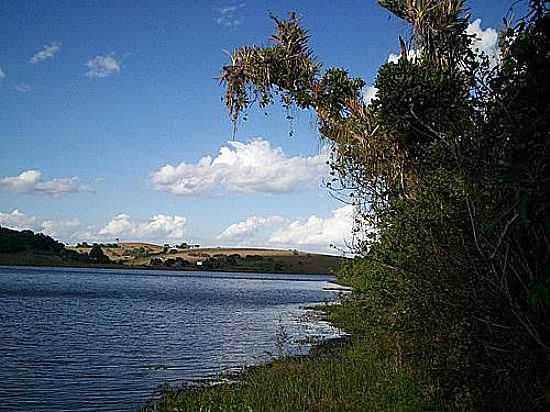 LAGO DO INHUMAS PARK-FOTO:ELIO ROCHA - GARANHUNS - PE