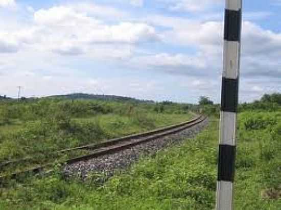 FERROVIA-FOTO:ESTACOESFERROVIARIAS.COM.BR  - CINCO RIOS - BA