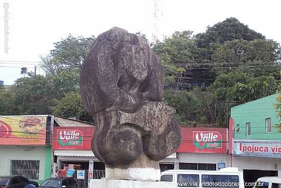 MONUMENTO NA ENTRADA DA CIDADE DE IPOJUCA-PE-FOTO:SERGIO FALCETTI - IPOJUCA - PE