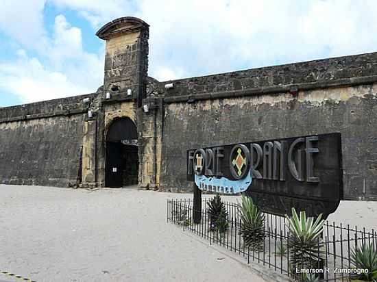 ENTRADA DO FORTE DE SANTA CRUZ EM ITAMARAC-PE-FOTO:EMERSON R. ZAMPROGNO - ITAMARAC - PE