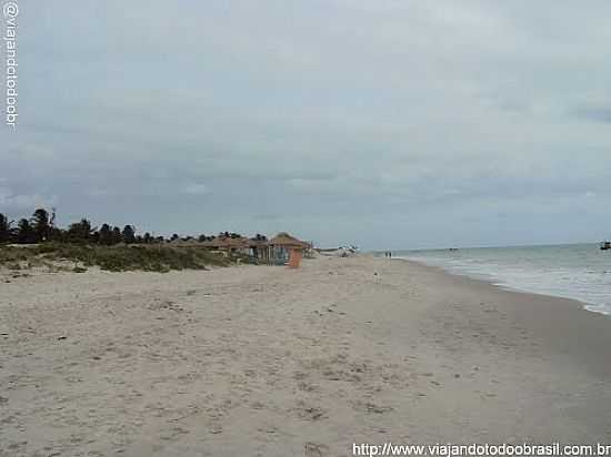 PRAIA BAIXA VERDE NA ILHA DE ITAMARAC-PE-FOTO:SERGIO FALCETTI - ITAMARAC - PE