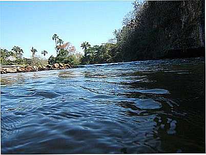 RIO IGUATARI, POR JEF LEO. - COCOS - BA