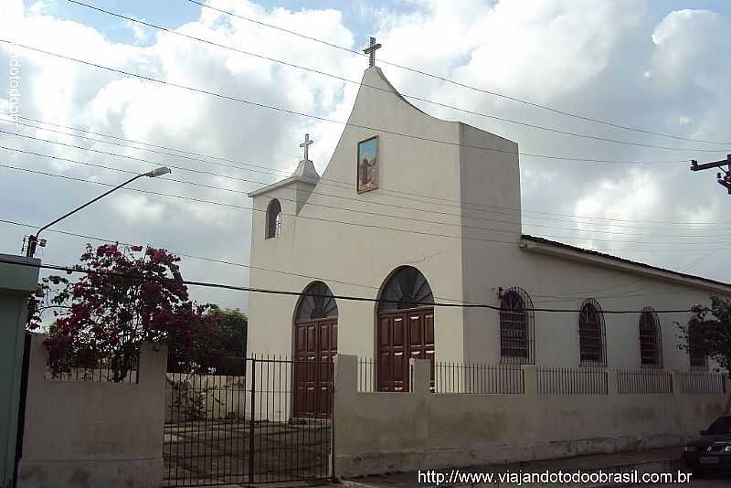 LIMOEIRO-PE-IGREJA DE SO FRANCISCO DE ASSIS-FOTO:SERGIO FALCETTI - LIMOEIRO - PE