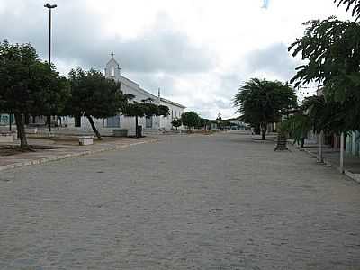 PRAA E IGREJA-FOTO:ERIMARTINS  - PAPAGAIO - PE