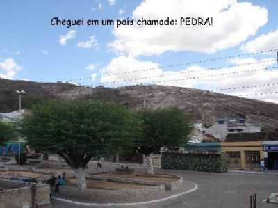 PRAA LOURENO TENRIO VAZ, POR ILKA CAMELO DE HOLANDA - PEDRA - PE