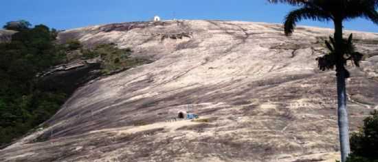  POR FLVIO CAVALCANTI - PEDRA - PE