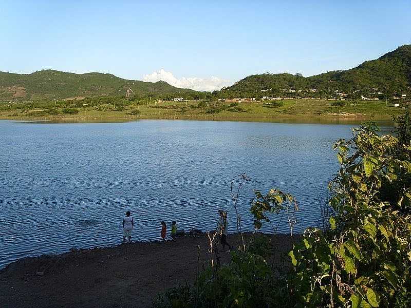 PEDRA-PE-VISTA DO AUDE-FOTO:LIDA GOES  - PEDRA - PE