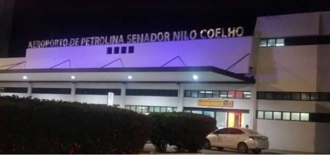 AEROPORTO DE PETROLINA SENADOR NILO COELHO, POR ANTONIO CCERO DA SILVA GUIA - PETROLINA - PE