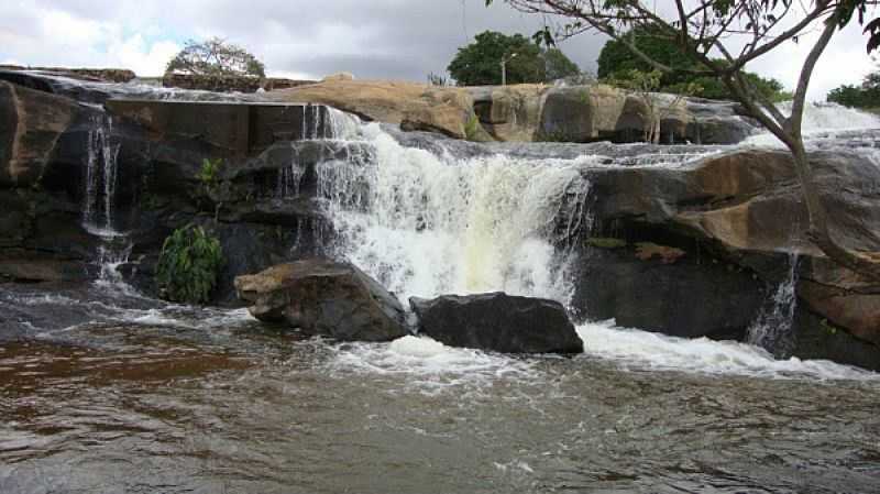 CALDEIRES DE CIMA-AL-CACJHOEIRA DO TAMANDU-FOTO:MINUTO PALMEIRA DOS NDIOS - CALDEIRES DE CIMA - AL