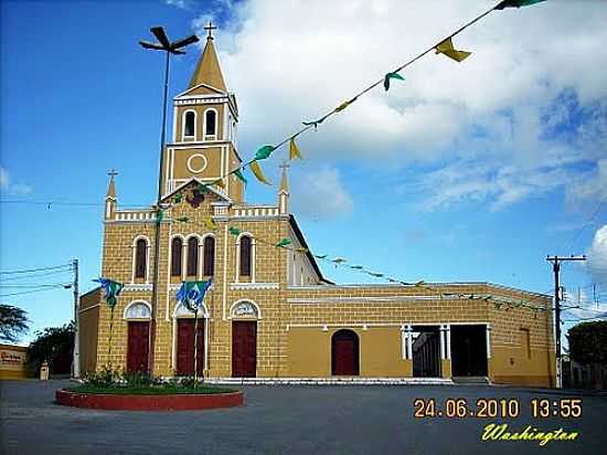 IGREJA MATRIZ DE N.SRA.DA CONCEIO EM QUIPAP-PE-FOTO:WLUIZ - QUIPAP - PE