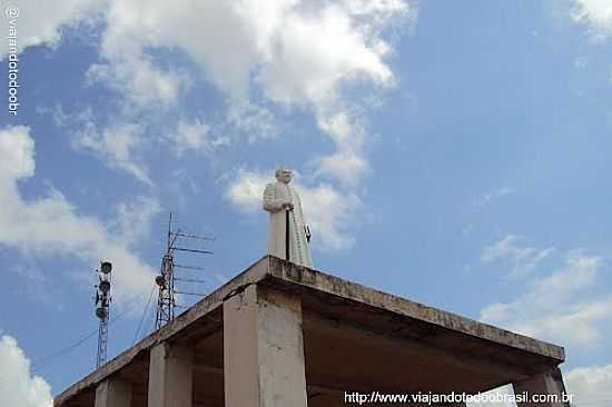 IMAGEM EM HOMENAGEM AO PADRE CCERO EM QUIPAP-PE-FOTO:SERGIO FALCETTI - QUIPAP - PE