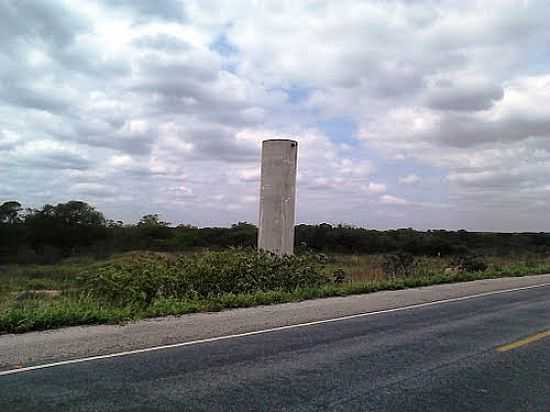 RESERVATRIO DE GUA EM RAJADA-FOTO:JORGE HIRATA - RAJADA - PE