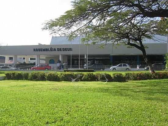 IGREJA DA ASSEMBLIA DE DEUS-FOTO:DAGOARA - RECIFE - PE