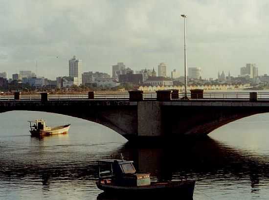 PONTE AGAMENON MAGALHES EM RECIFE-PE-FOTO:ANDR BONACIN - RECIFE - PE