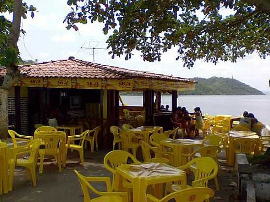 QUIOSQUE EM COQUEIROS-FOTO:LUCAS DANTAS - COQUEIROS - BA