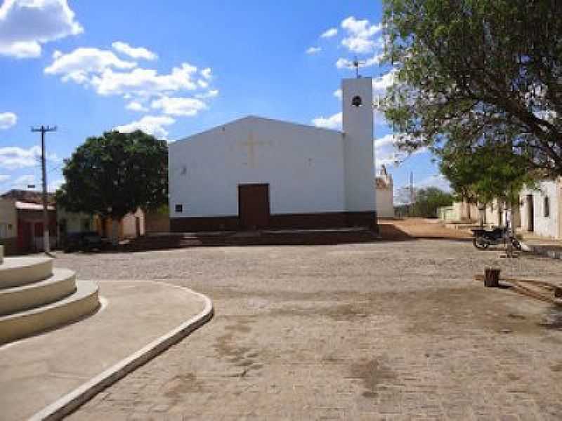 RIACHO PEQUENO-PE-IGREJA CATLICA-FOTO:WWW.SERTAOVIP.COM.BR - RIACHO PEQUENO - PE