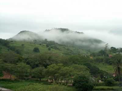 SERRA DO JIT, POR LEONARDO MOURA - SALGADINHO - PE