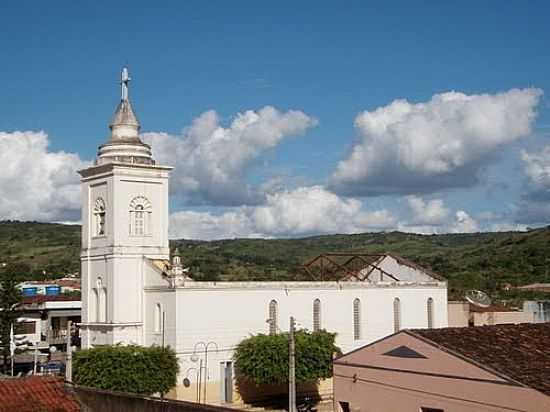 IGREJA-FOTO:CESAR DOWNLOADS - SANTA CRUZ DA BAIXA VERDE - PE