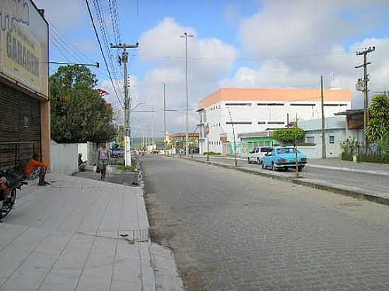 AVENIDA MANOEL CANDIDO-FOTO:ORLANDO CALADO - SO BENTO DO UNA - PE