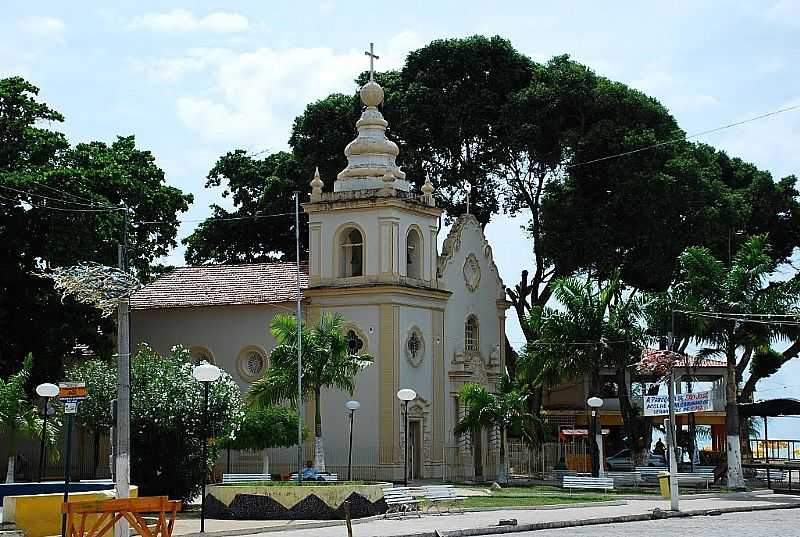 SO JOS DA COROA GRANDE-PE-PRAA E A MATRIZ DE SO JOS-FOTO:ACCOSTA - SO JOS DA COROA GRANDE - PE