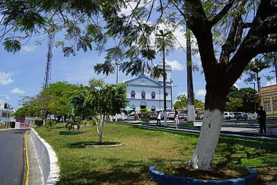 PRAA DA MATRIZ EM SO LOURENO DA MATA-PE-FOTO:ERNANI NEVES - SO LOURENO DA MATA - PE