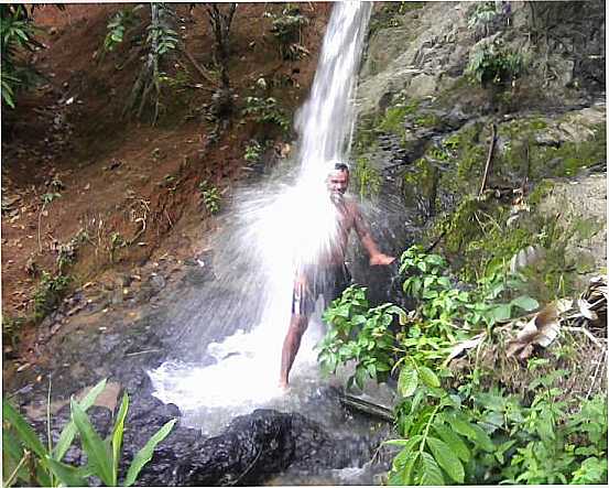 CACHOEIRA DA MACAMBIRA, POR BAIARDO L.L.FILHO - SO VICENTE FERRER - PE