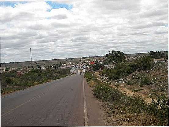 SERROLNDIA-PE-CHEGANDO NA CIDADE-FOTO:WILLIAM.ALENCAR - SERROLNDIA - PE
