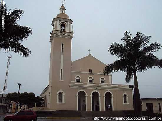 IGREJA MATRIZ DE SANTO AMARO EM TAQUARITINGA DO NORTE-PE-FOTO:SERGIO FALCETTI - TAQUARITINGA DO NORTE - PE