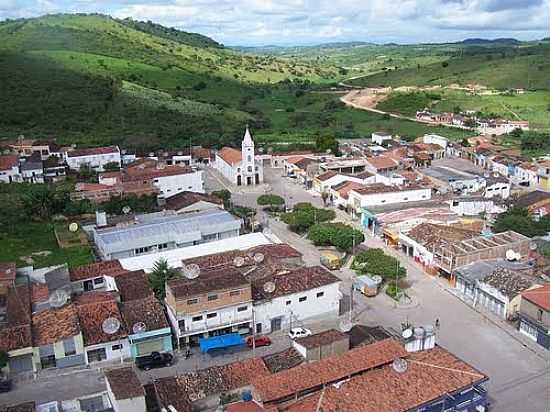 VISTA DA PRAA E IGREJA-FOTO:CLAUDIO.SILVA - TUPANATINGA - PE