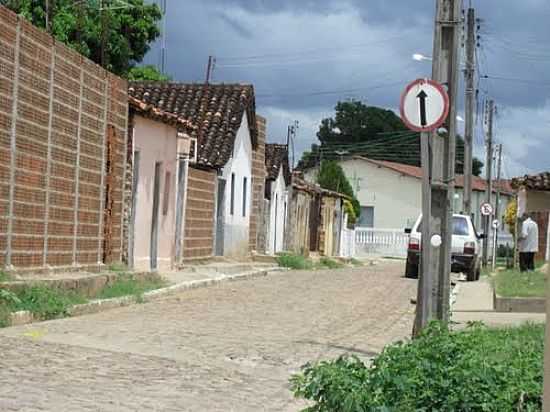 RUA EM AVELINO LOPES-FOTO:RONNY BATISTA - AVELINO LOPES - PI