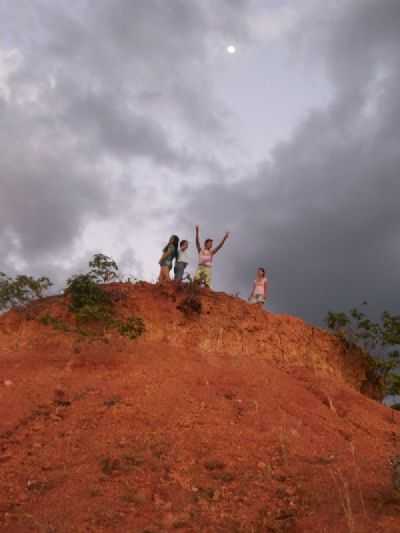 MORRO DO CHAPU!, POR CHALANNA BARREIRA SOARES - BARREIRAS DO PIAU - PI