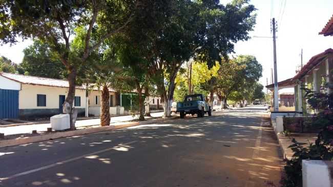 AVENIDA EM BARREIRAS DO PIAUI, POR TUBYM BARREIRA - BARREIRAS DO PIAU - PI
