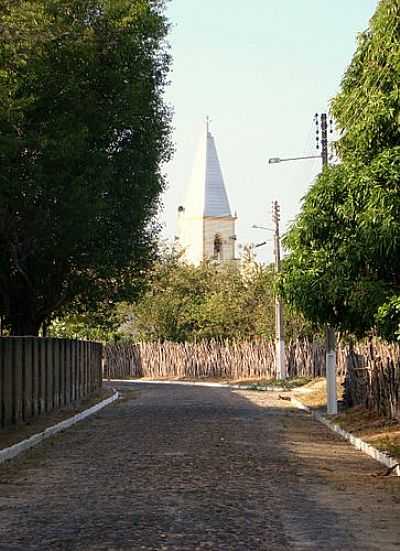 TORRE DA IGREJA DE N.S.DO PERPTUO SOCORRO-FOTO:HELDER FONTENELE  - BOM PRINCPIO DO PIAU - PI