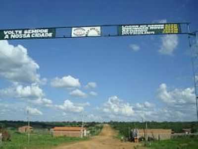 ENTRADA DA CIDADE-FOTO:TICO.MIX  - CAMPO ALEGRE DO FIDALGO - PI