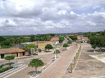 AVENIDA-FOTO:ALEX CARNIEL  - CAMPO LARGO DO PIAU - PI