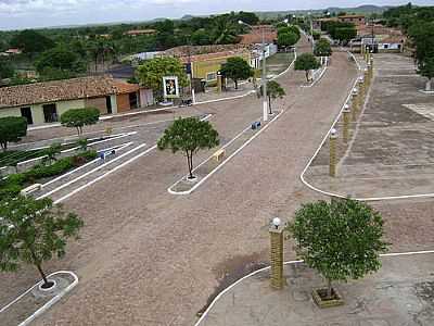 AVENIDA-FOTO:ALEX CARNIEL  - CAMPO LARGO DO PIAU - PI