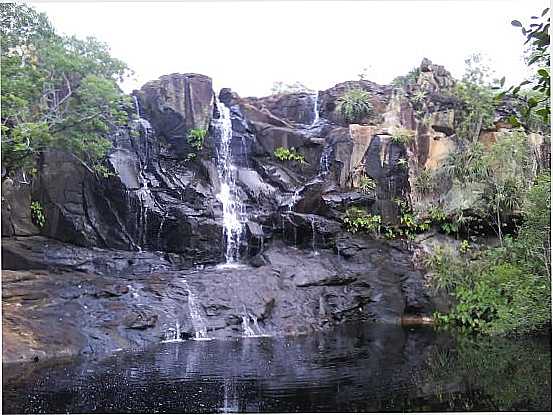CACHOEIRA DE SAQUAREMA, POR GEANS HERNANDEANGENYS - CAPITO DE CAMPOS - PI