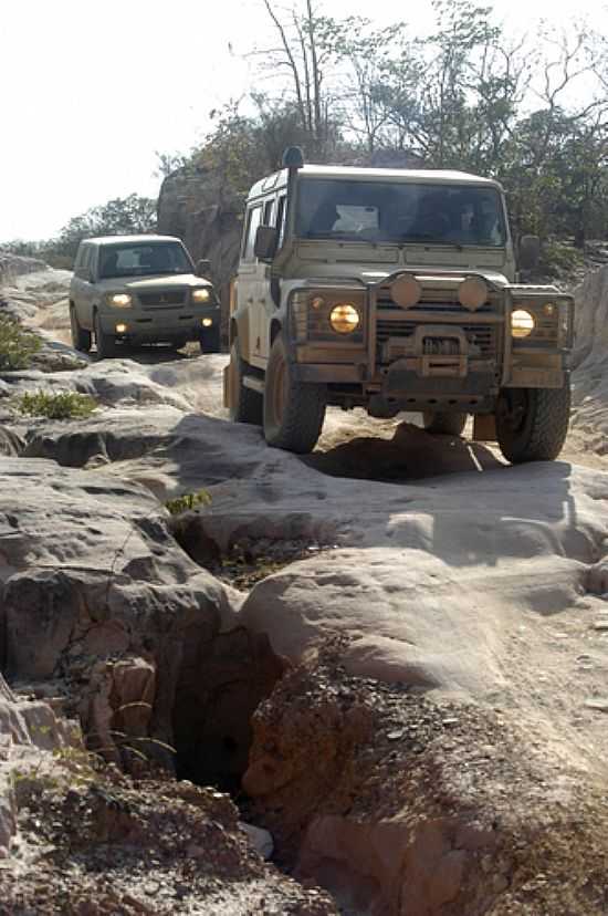 TRAVESSIA DO PARQUE NACIONAL DA SERRA DAS CONFUSES-FOTO:JULIO CAESAR RAMOS - CARACOL - PI