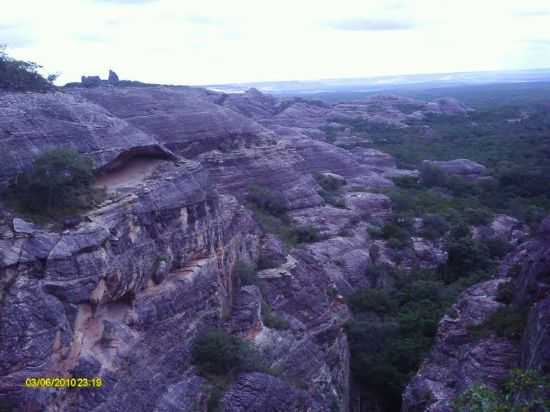 PARQUE NACIONAL SERRA DAS CONFUSES, POR WOLNEY DIAS DA SILVA DE MACEDO - CARACOL - PI