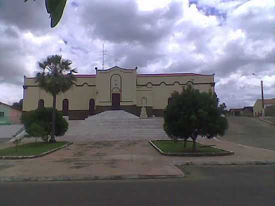 IGREJA MATRIZ DE ELESBO VELOSO-FOTO:JOO ANANIAS - ELESBO VELOSO - PI