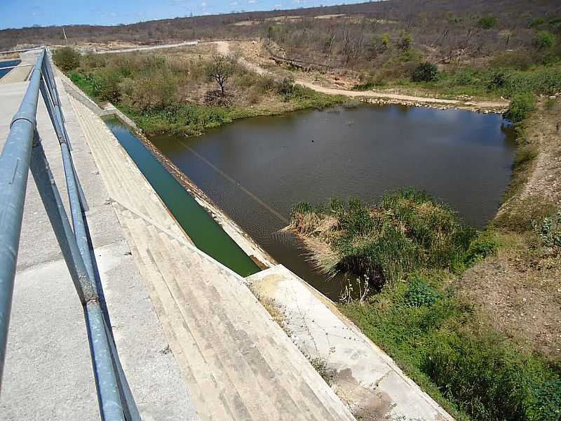 FRANCISCO MACEDO-PI-PAREDE DA BARRAGEM ESTREITO-FOTO:THIAGO DOS PASSOS - FRANCISCO MACEDO - PI