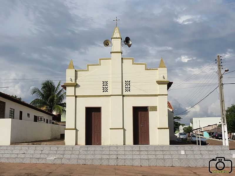 GILBUS-PI-IGREJA DIVINA PASTORA,FUNDADA EM 15/12/1856-FOTO:DHIANCARLOS PACHECO - GILBUS - PI